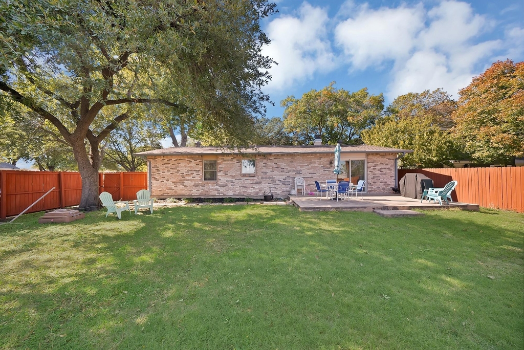 1400 Lorrie Drive - Photo 31