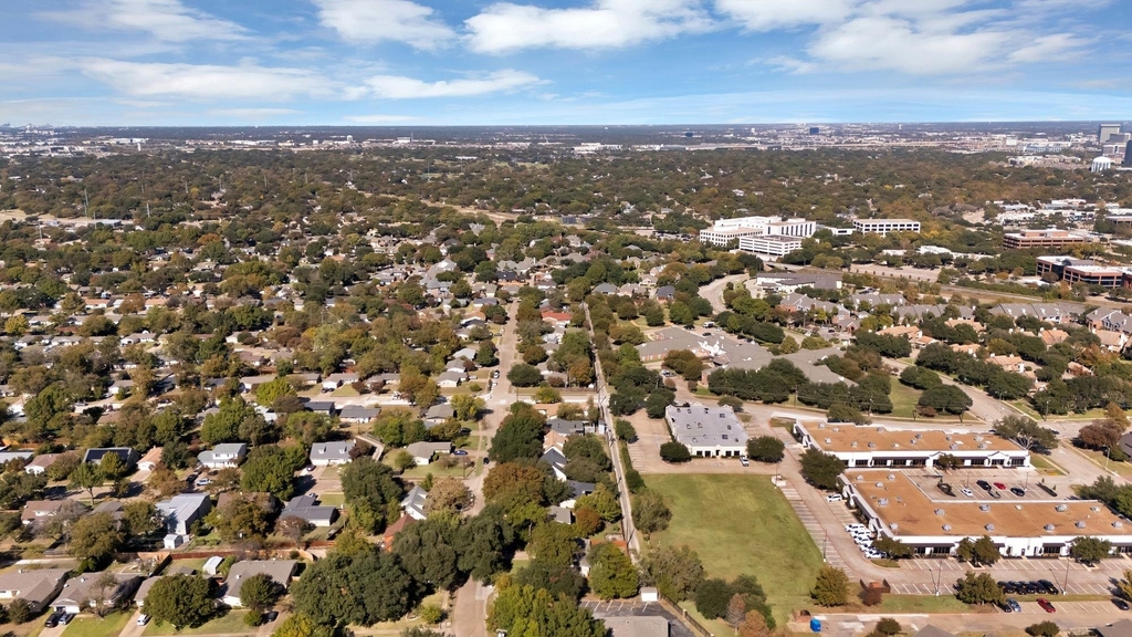 1400 Lorrie Drive - Photo 35