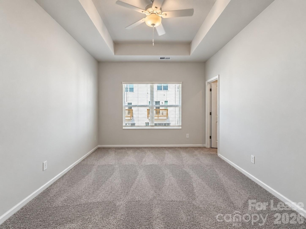 6528 Harlech Street - Photo 13
