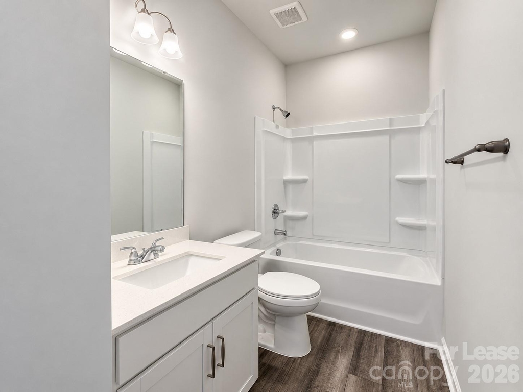 6528 Harlech Street - Photo 14