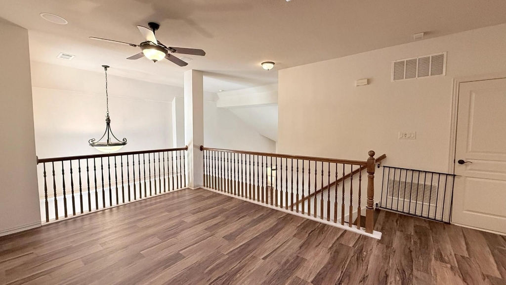 5700 Travis Drive - Photo 20