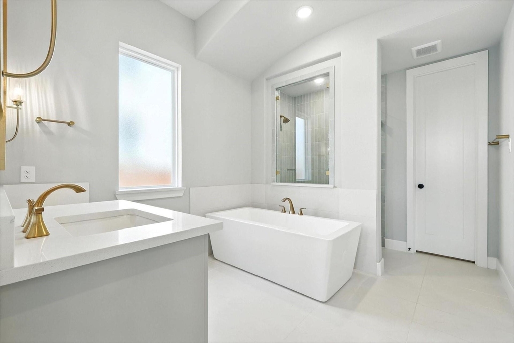 2660 Starwood Drive - Photo 8