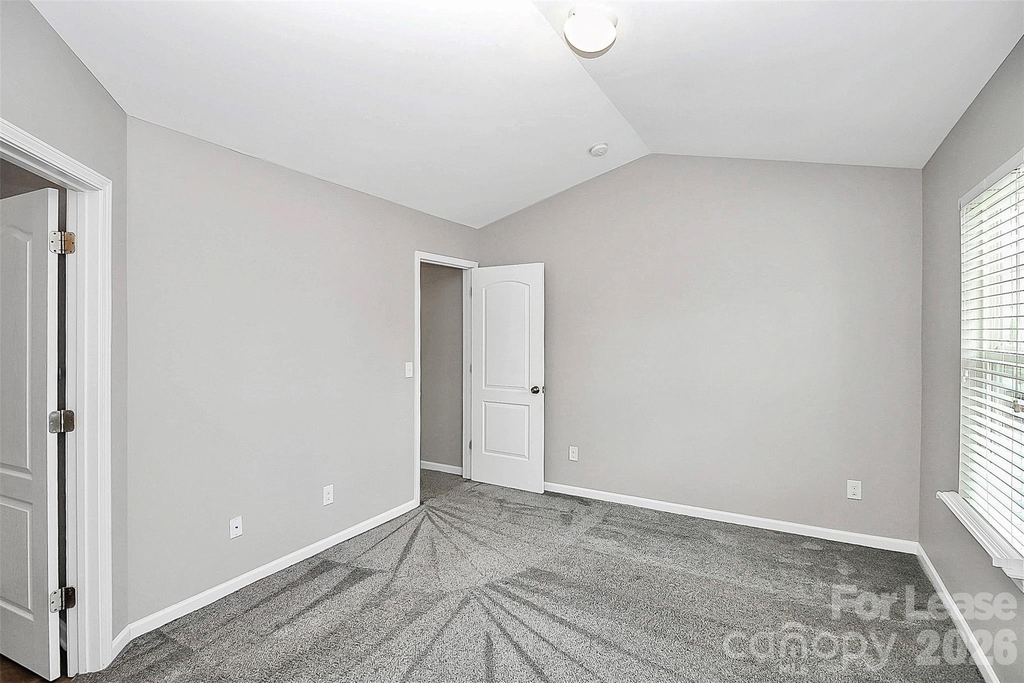 12532 Mcgrath Drive - Photo 8