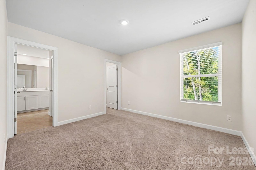 341 Cranford Drive - Photo 14