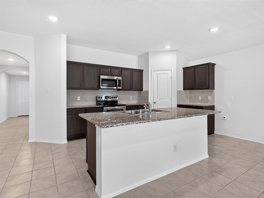 1111 Meadow Side Drive - Photo 13