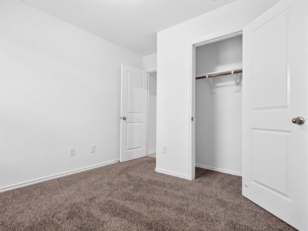 1111 Meadow Side Drive - Photo 27