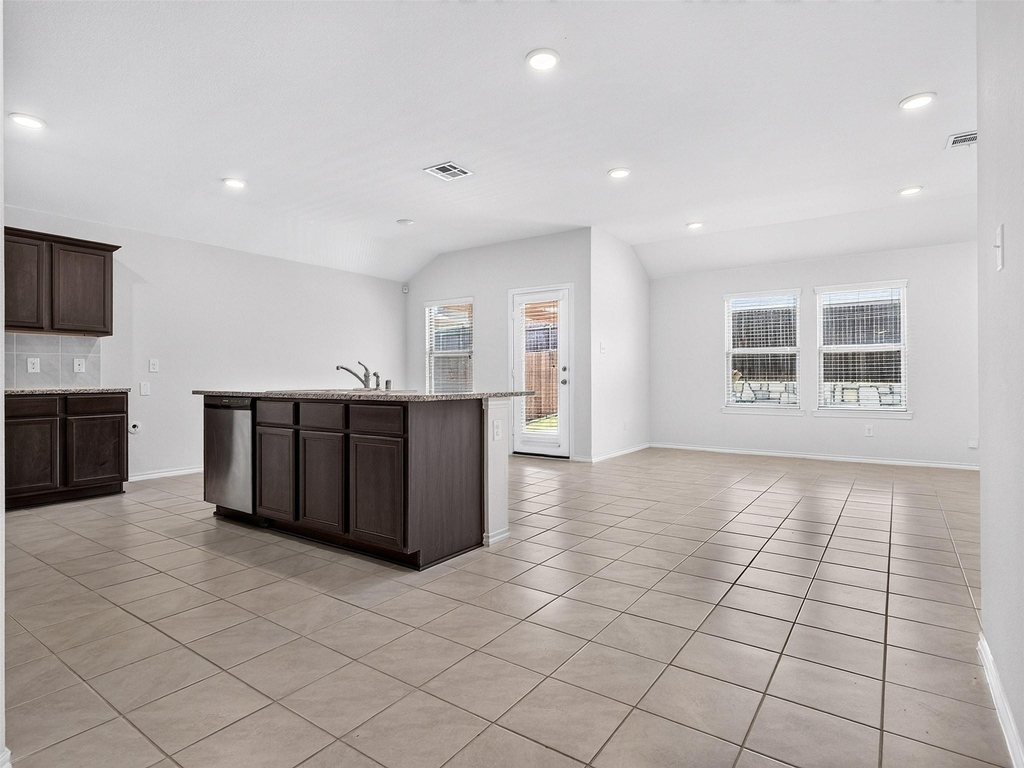 1111 Meadow Side Drive - Photo 7