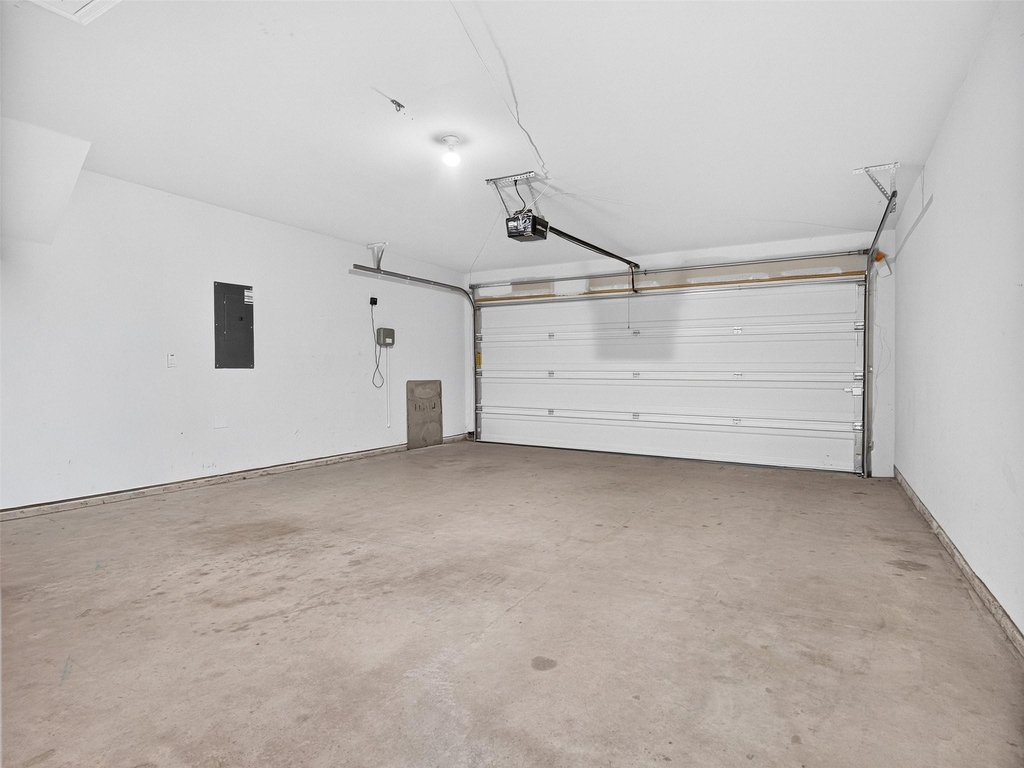 1111 Meadow Side Drive - Photo 25