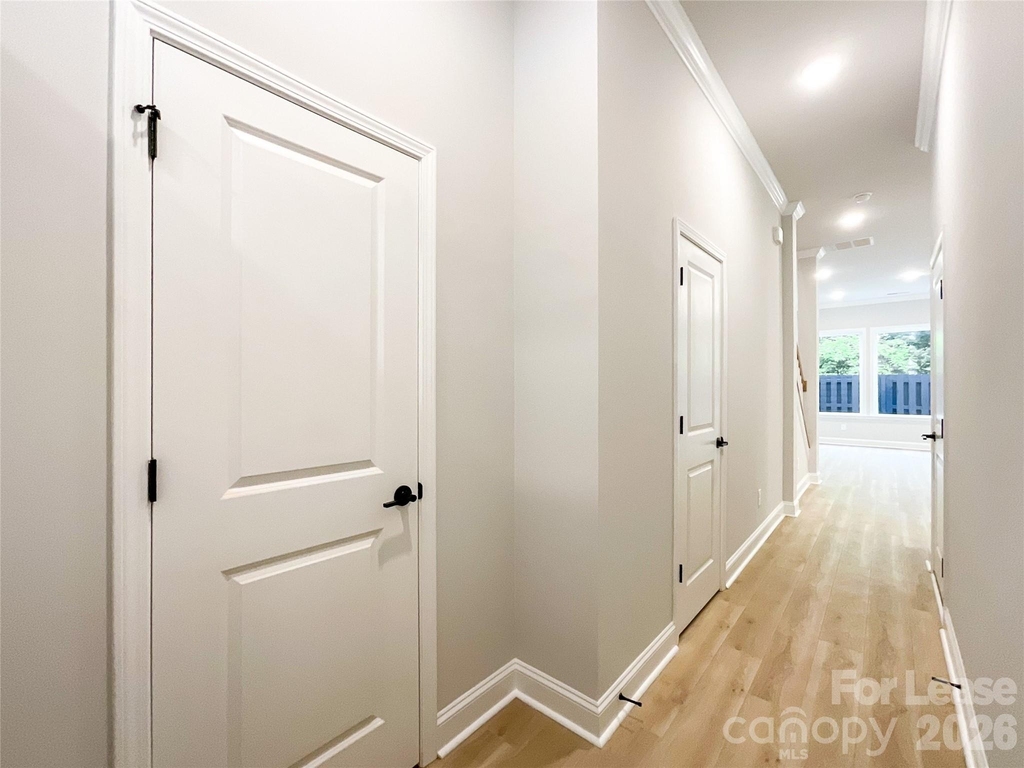 8229 Houser Street - Photo 8