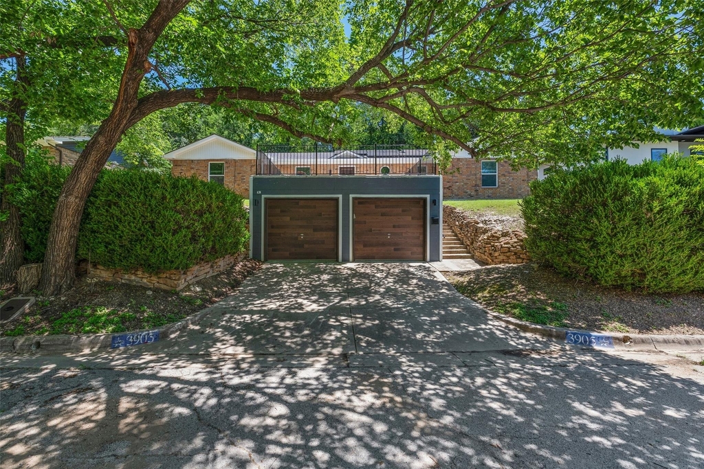 3905 Driskell Boulevard - Photo 0
