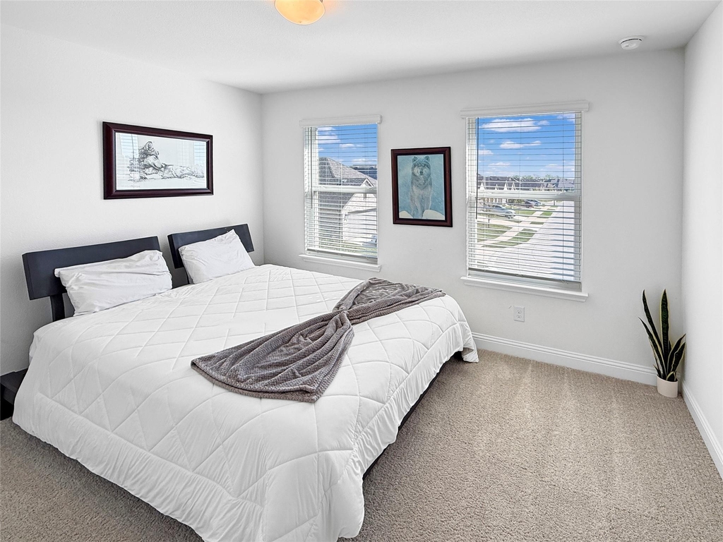1200 Lancaster Drive - Photo 8