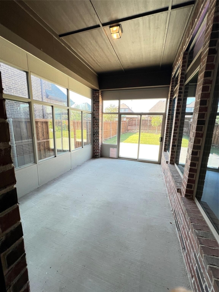 4959 Gleneagle Drive - Photo 13