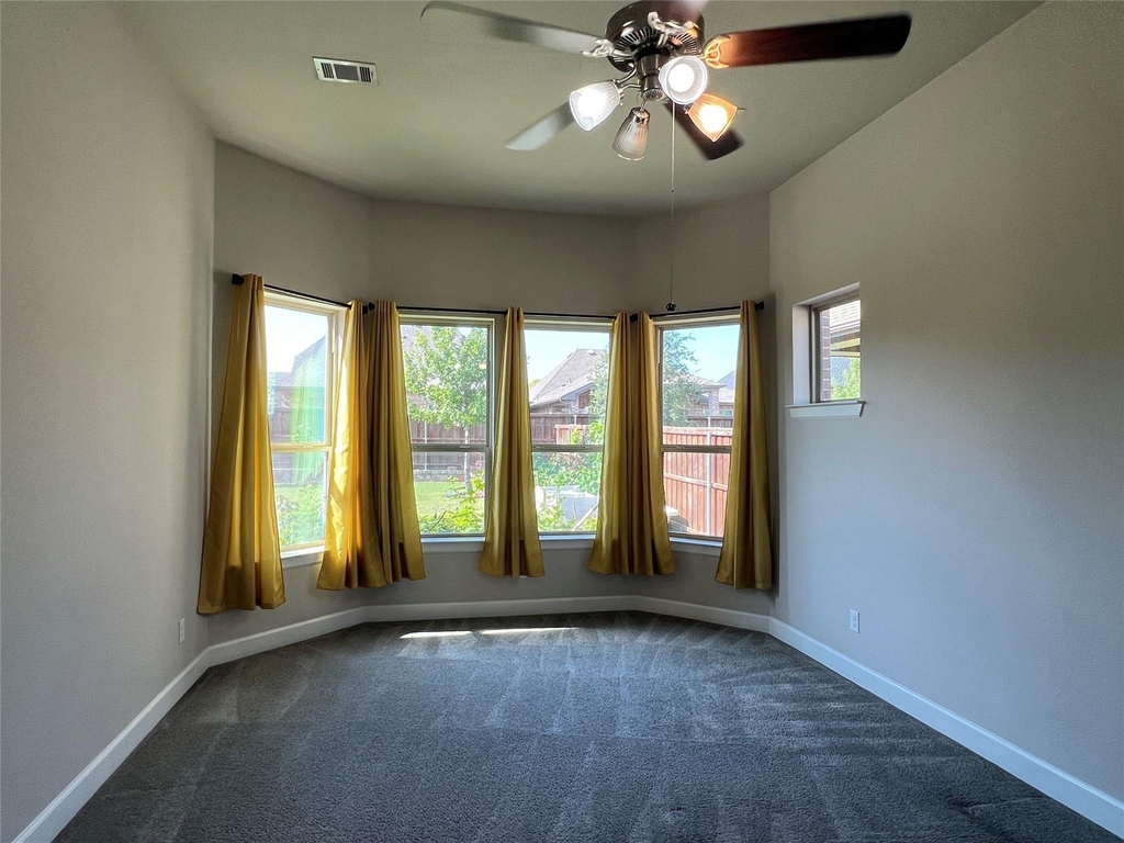 4959 Gleneagle Drive - Photo 15