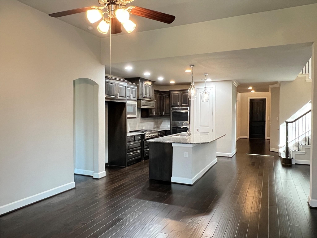 4959 Gleneagle Drive - Photo 3