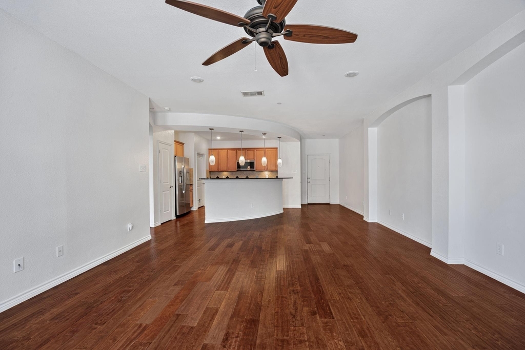 950 Henderson Street - Photo 4