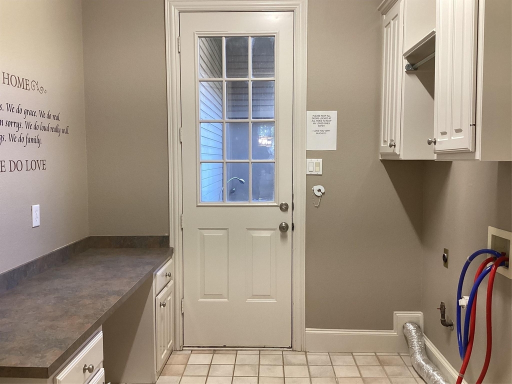 917 Excalibur Drive - Photo 21