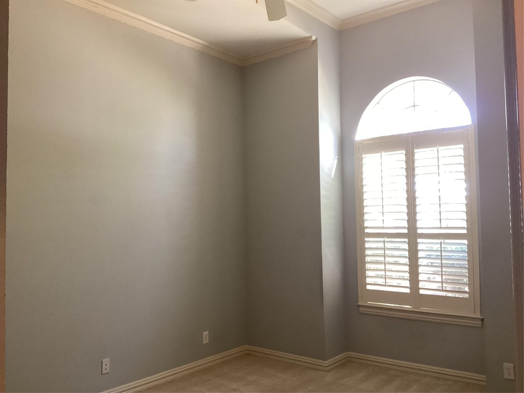 917 Excalibur Drive - Photo 22
