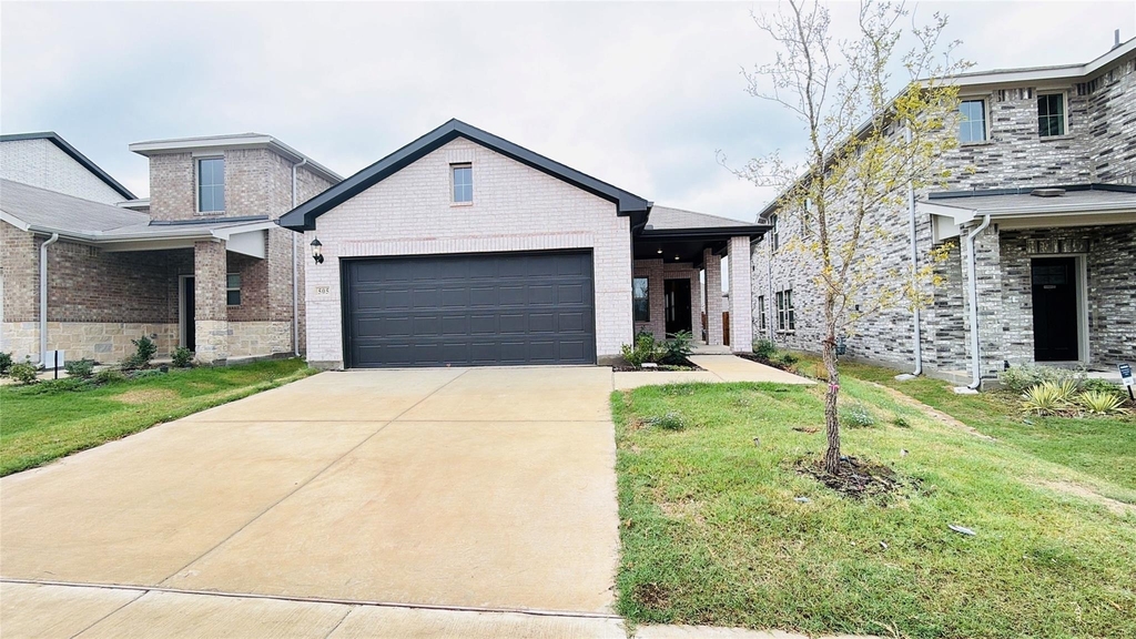505 Blanton Street - Photo 0