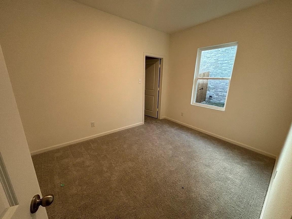5944 Sahara Drive - Photo 8