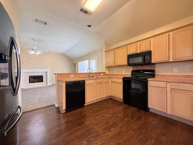 2218 W Thoroughbred Drive - Photo 7