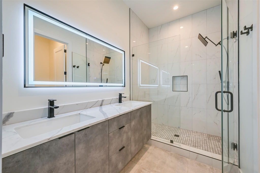 2247 Mail Avenue - Photo 25