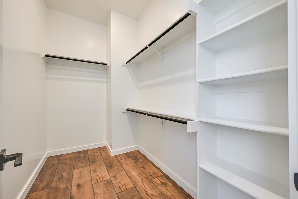 2247 Mail Avenue - Photo 24