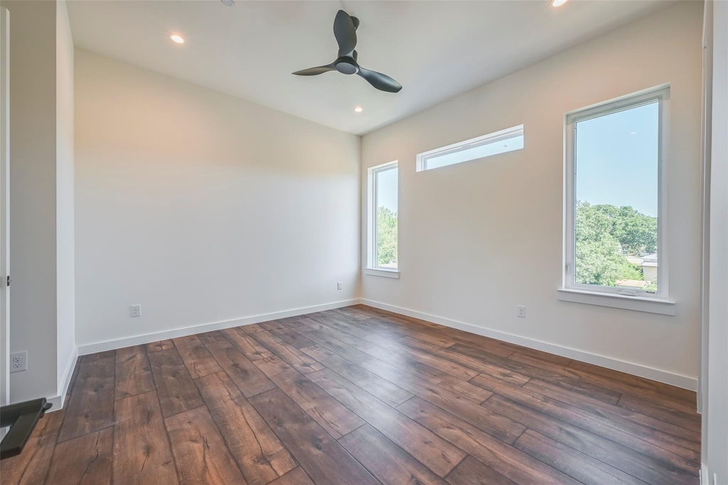 2247 Mail Avenue - Photo 22