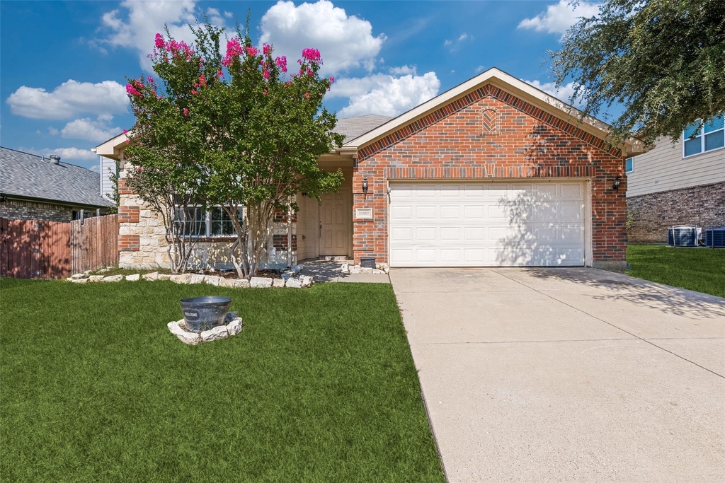 11117 Kenny Drive - Photo 0