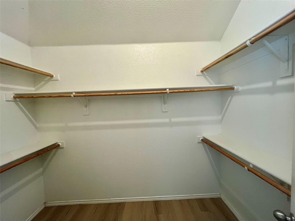 1801 Kathryn Court - Photo 9