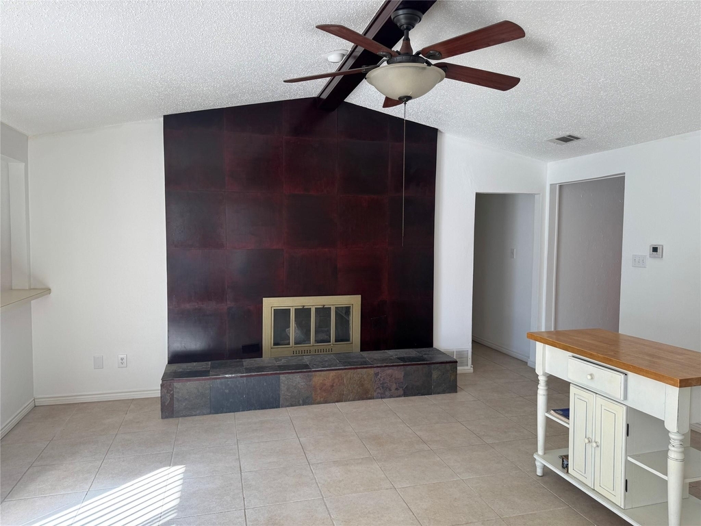 1715 Carolyn Way - Photo 7