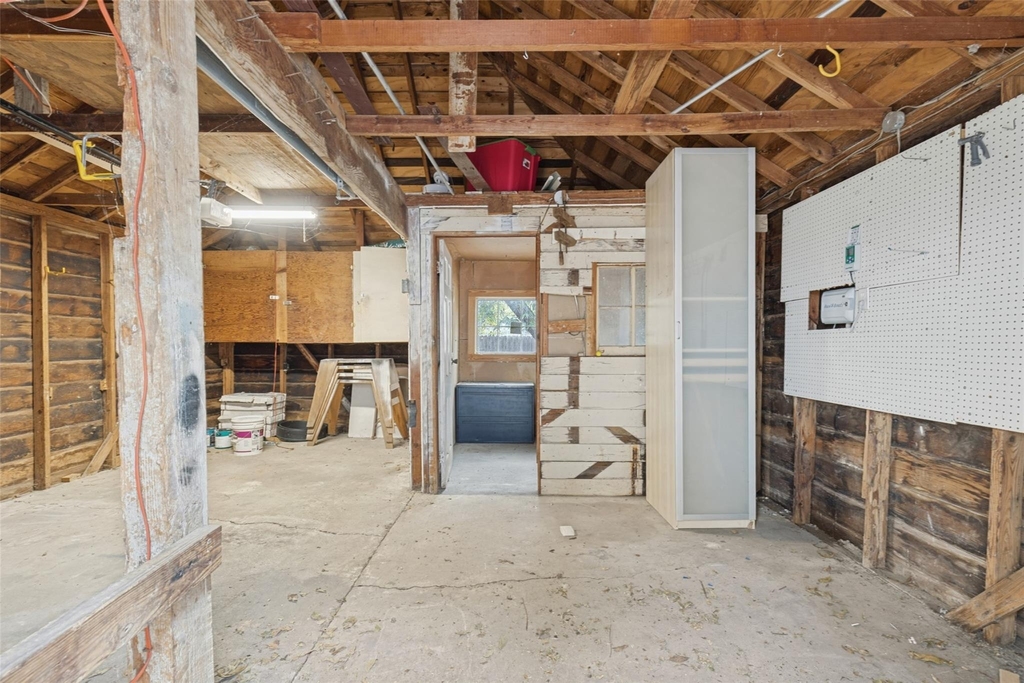 8714 Forest Hills Boulevard - Photo 22