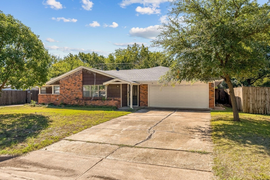 4629 Fawn Drive - Photo 2
