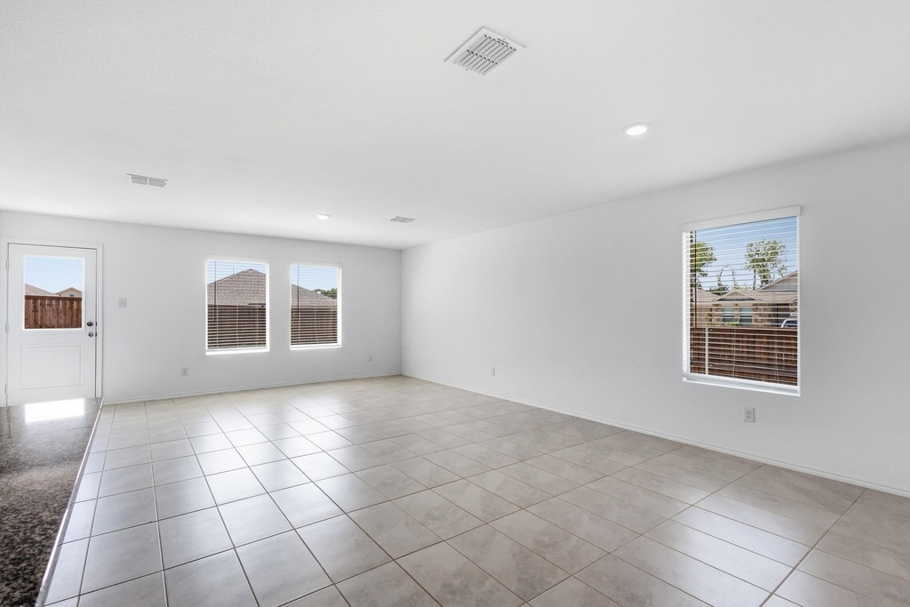 2804 Eppright Drive - Photo 10