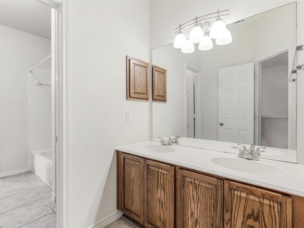 7419 Ravenhill Drive - Photo 28