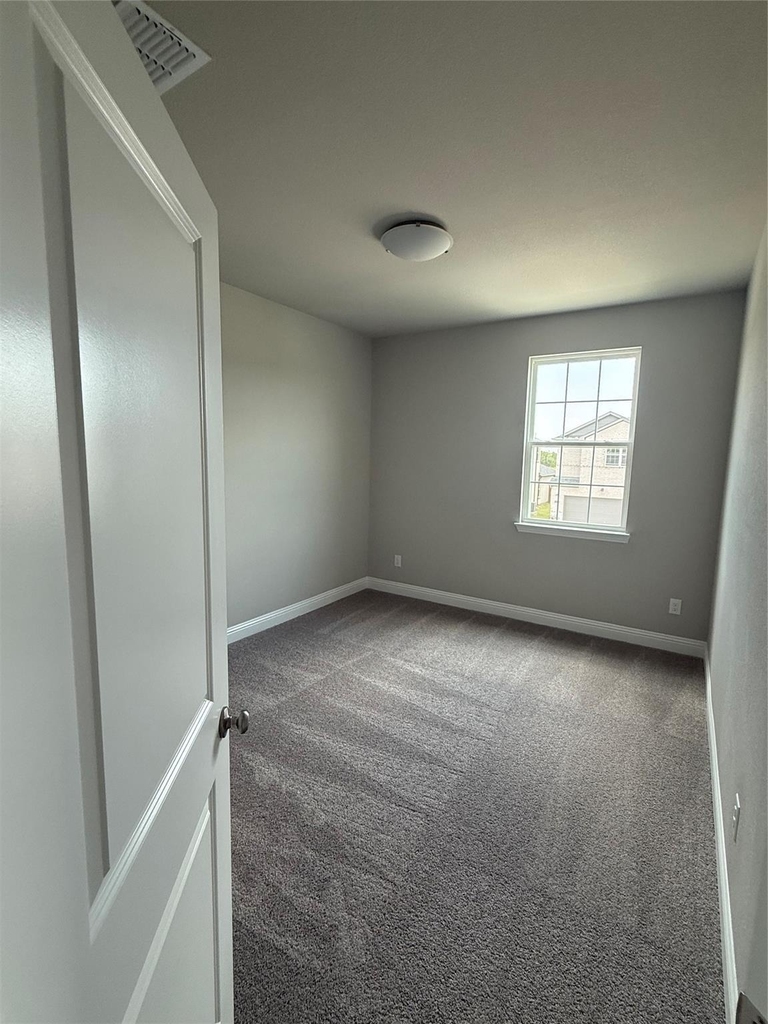 804 Sicily Boulevard - Photo 19