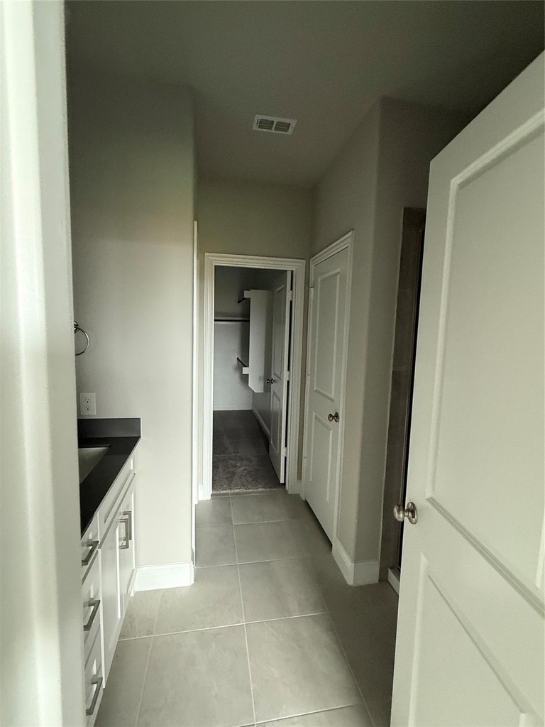 804 Sicily Boulevard - Photo 12
