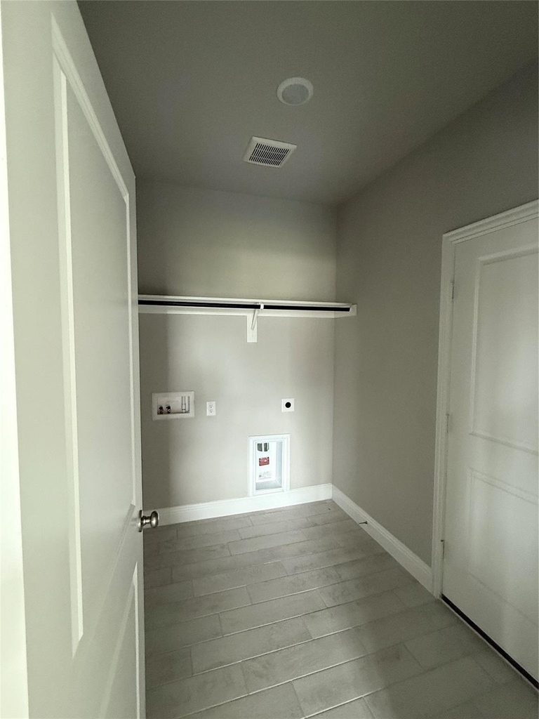 804 Sicily Boulevard - Photo 8