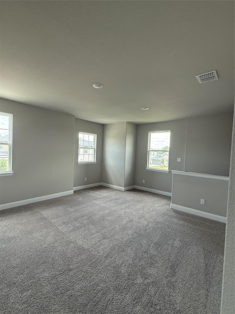 804 Sicily Boulevard - Photo 14