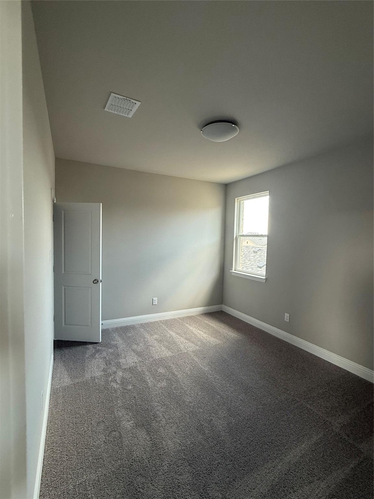 804 Sicily Boulevard - Photo 17