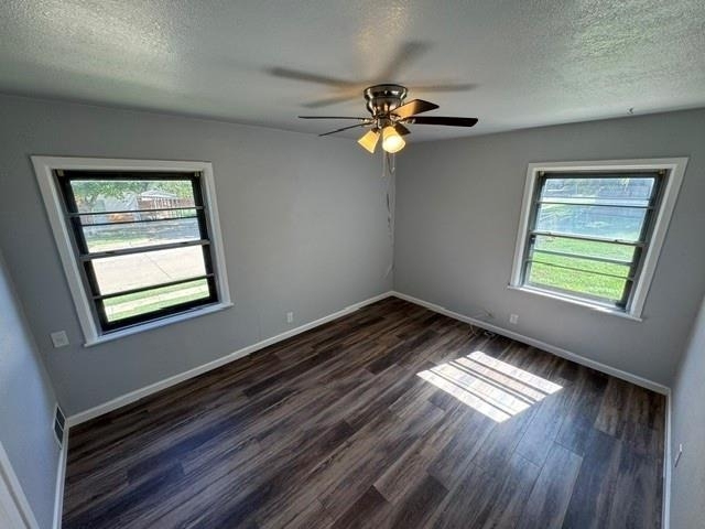 1601 Connally Terrace - Photo 12