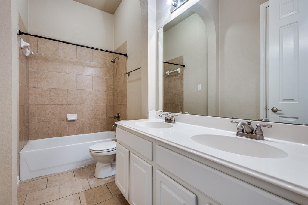 7204 Meredith Court - Photo 18