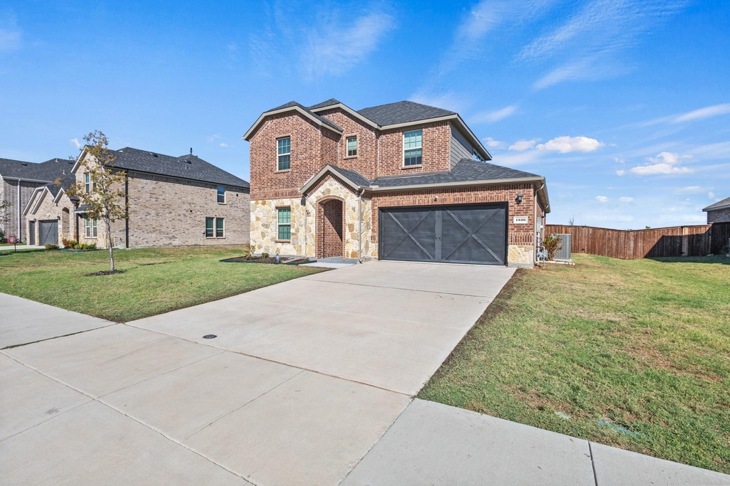 1536 Estivella Drive - Photo 27
