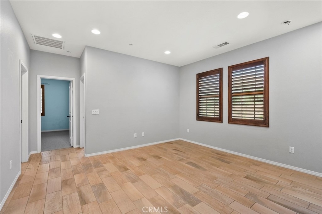 22071 Barrington Way - Photo 15
