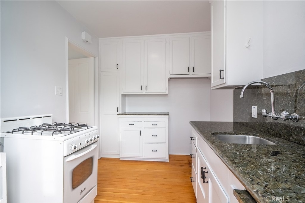 265 N Swall Drive - Photo 10