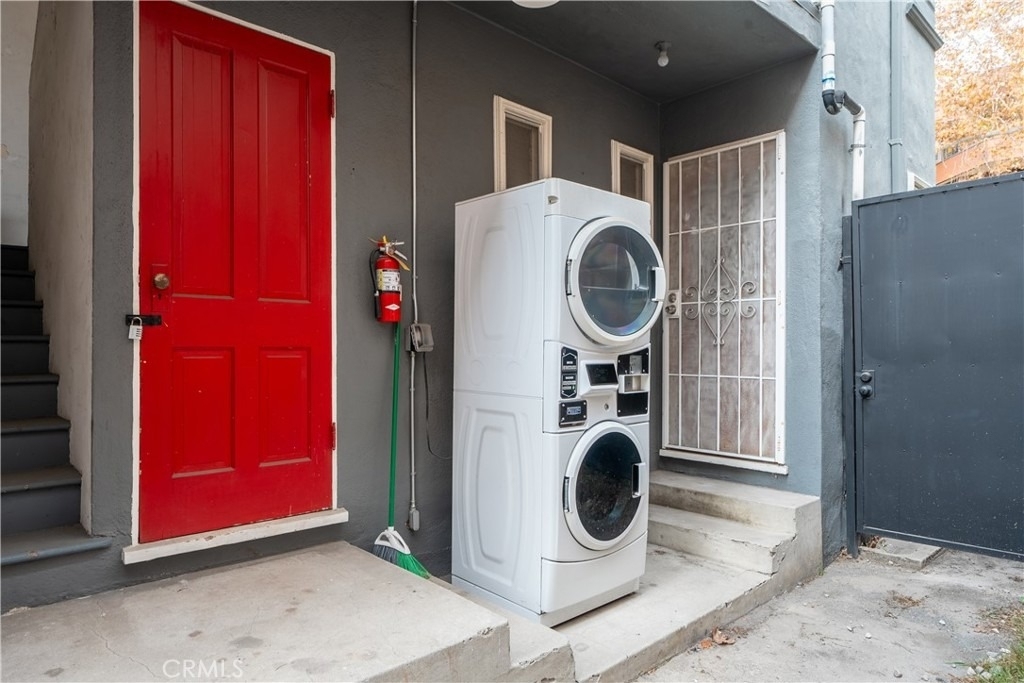 265 N Swall Drive - Photo 15