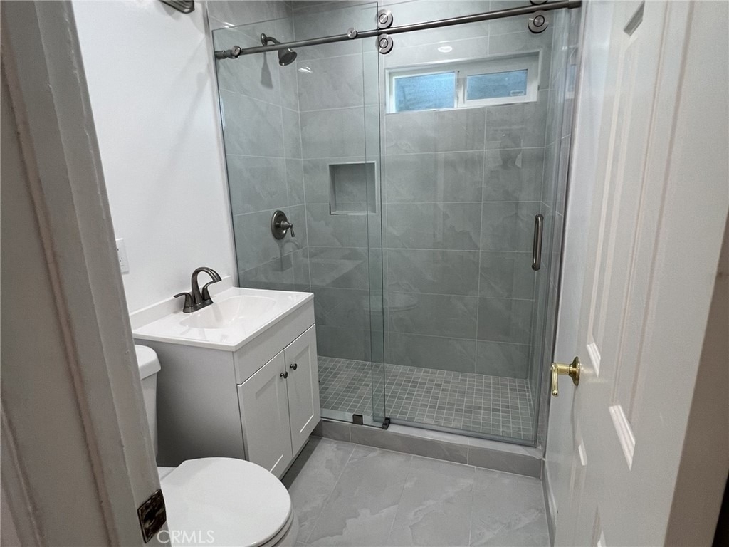 1840 W Glenoaks Boulevard - Photo 5