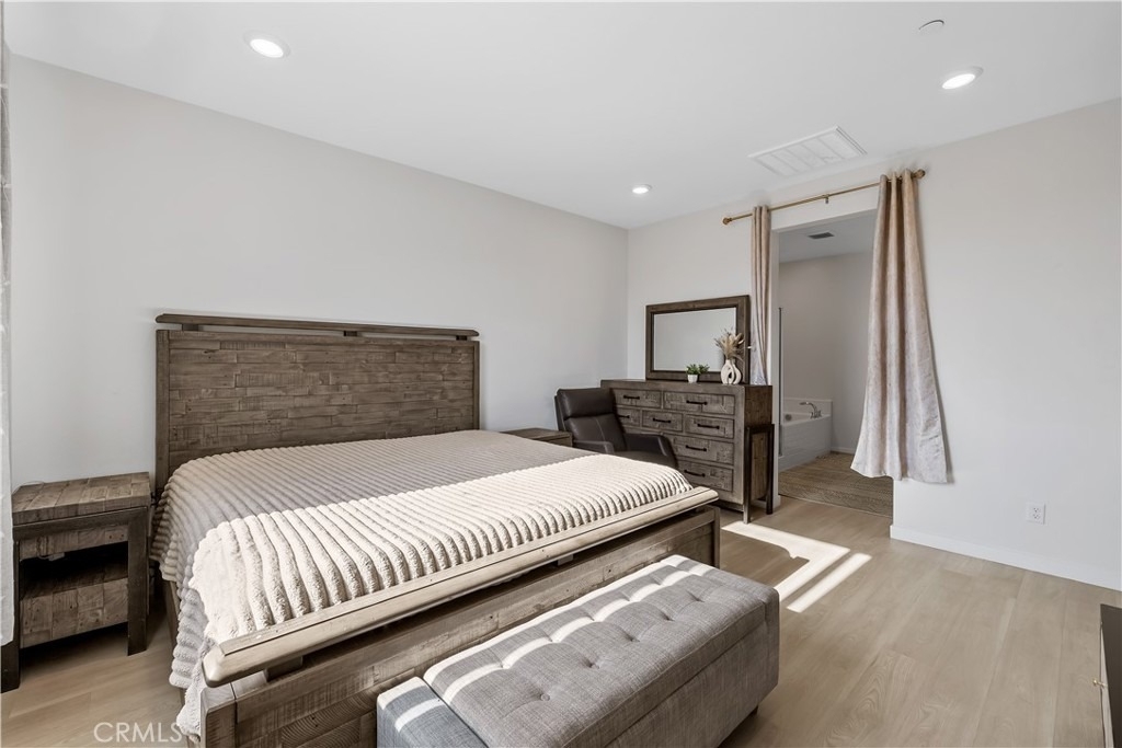 27579 Sanctuary Ct. - Photo 11