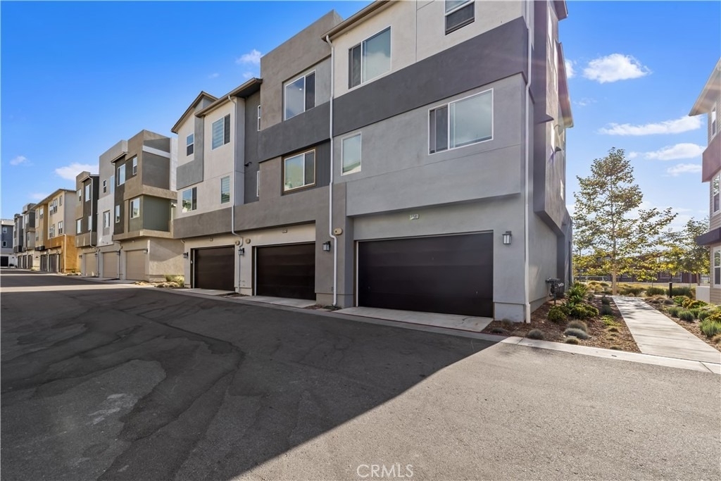 27579 Sanctuary Ct. - Photo 26