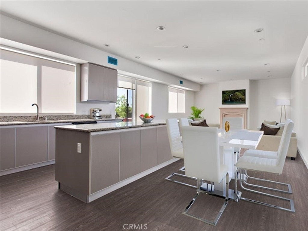 610 Levering Avenue - Photo 3