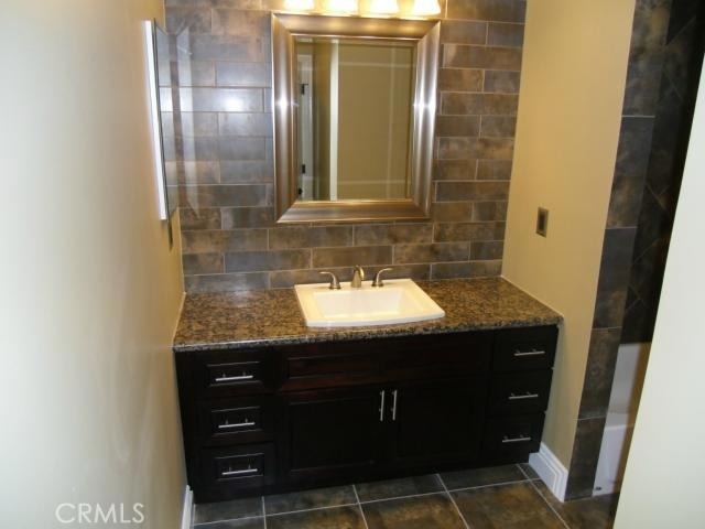 6225 Melvin Avenue - Photo 15